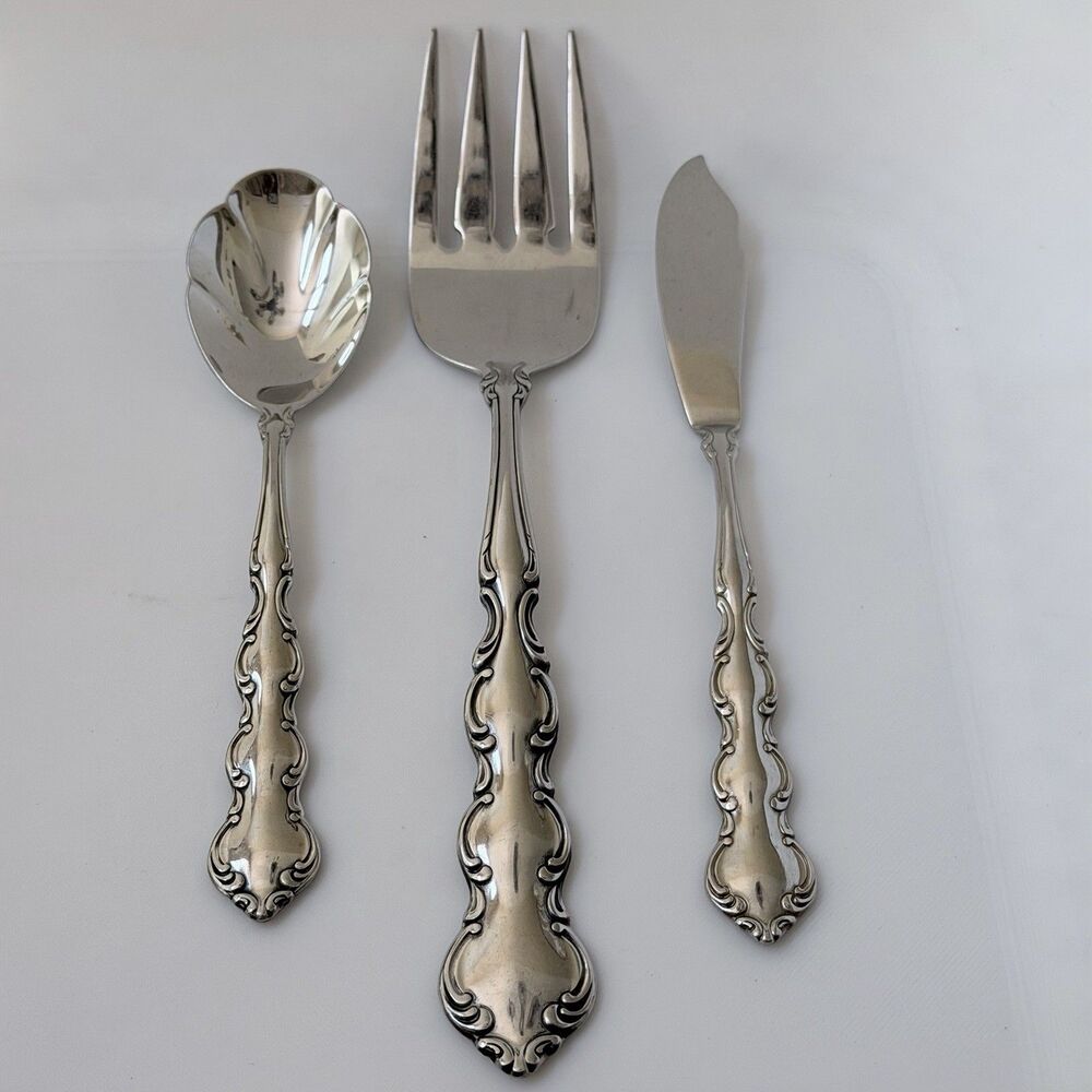 3pc Oneida Mozart Hostess Set Stainless Deluxe Glossy Scalloped